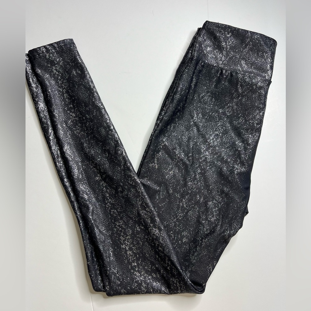 LuLaRoe luxe faux leather snakeskin leggings